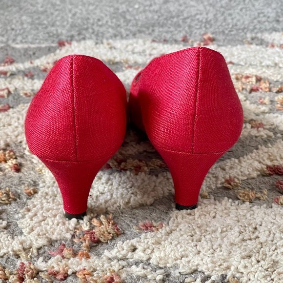 Aerosols 2inch high heels Red Canvas Exterior size US7.5 - Picture 4 of 4